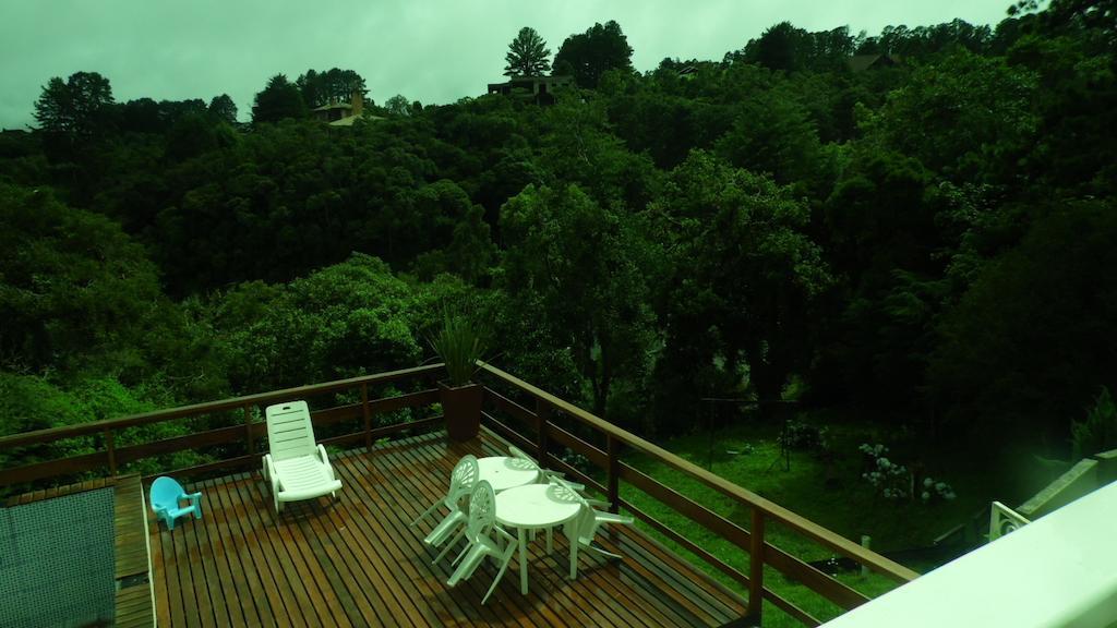 Casa Ex Villa Campos do Jordão Екстериор снимка